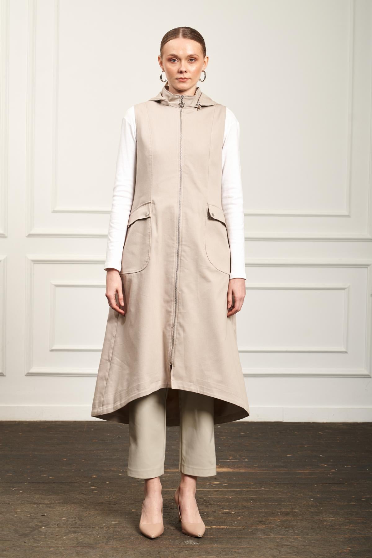 A200944 Aguaje Fermuarlı Kapşonlu Yelek