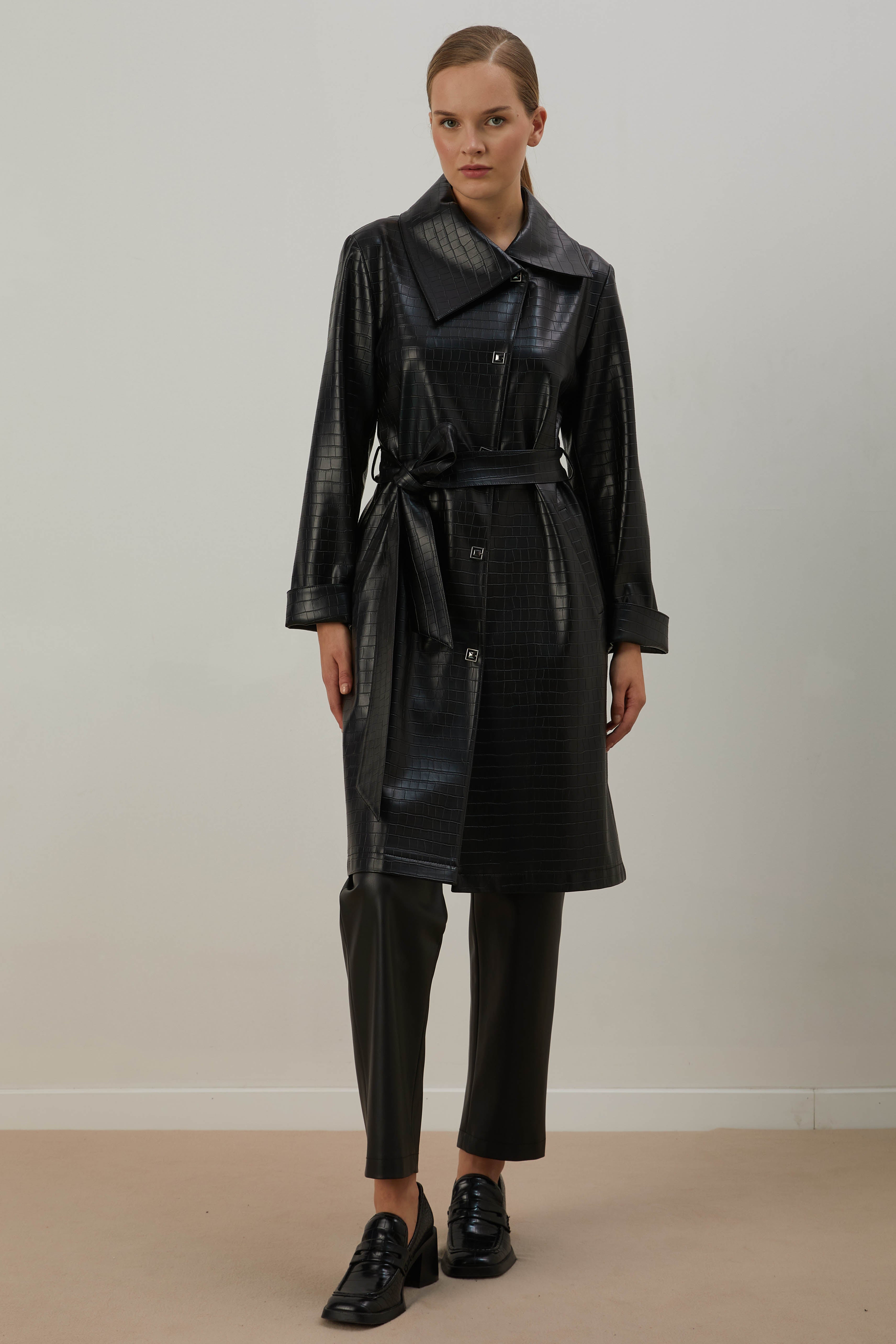 A202044 Aguaje Deri Kap