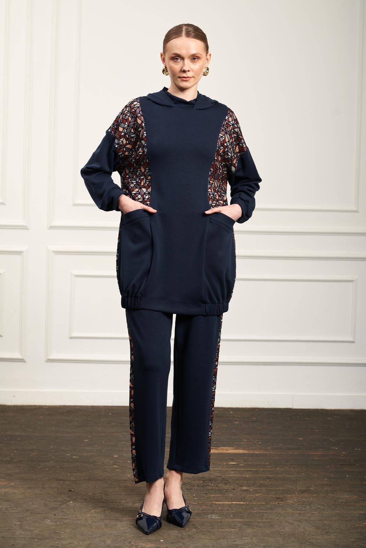 A400144 Aguaje Jakar Garnili Pantolonlu Takım