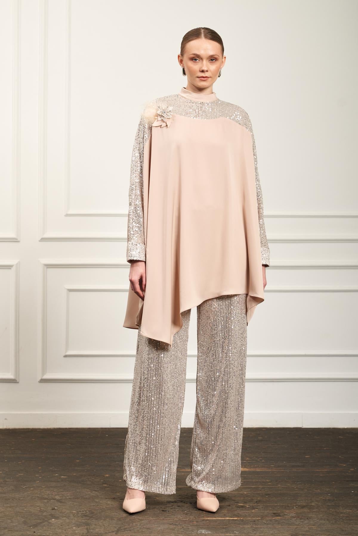 A409744 Aguaje Pullu Takım