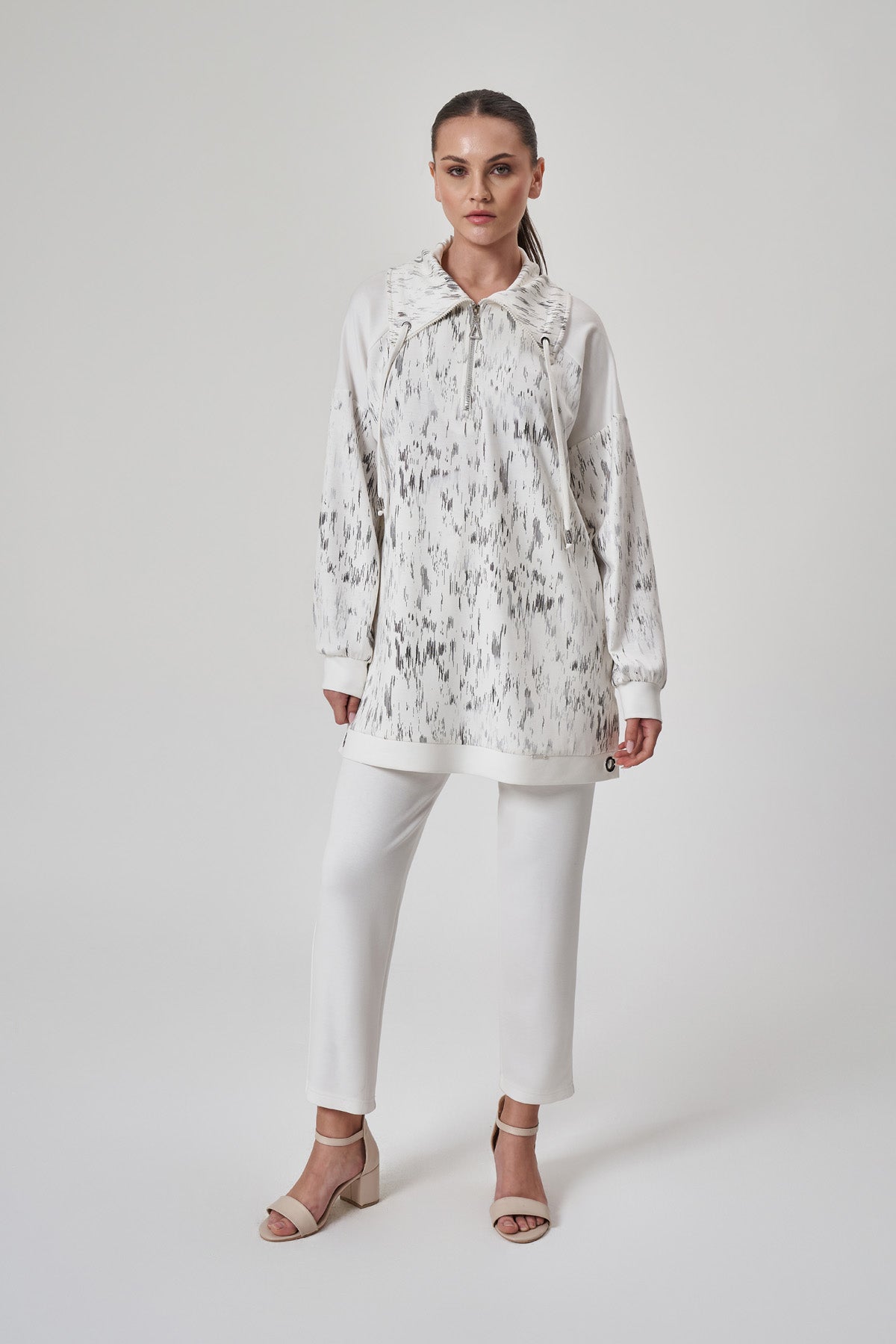 A41265 Aguaje Kuşgözü Detaylı Pantolonlu Takım