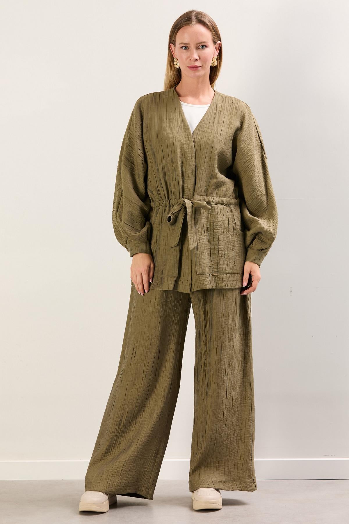 A41655 Aguaje Beli Kuşaklı Pantolonlu Takım