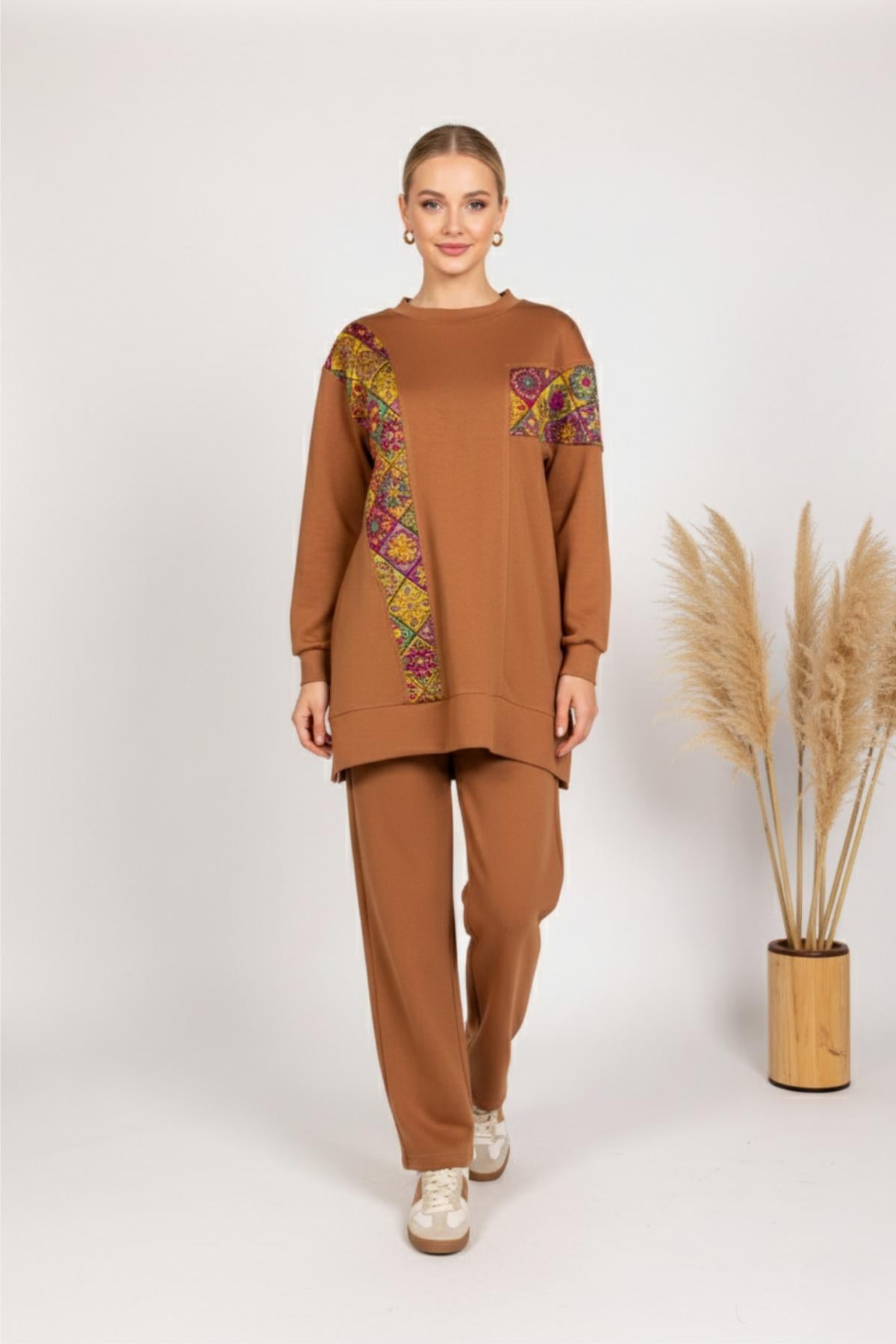 A419455 Aguaje Bisiklet Yaka Garnili Takım